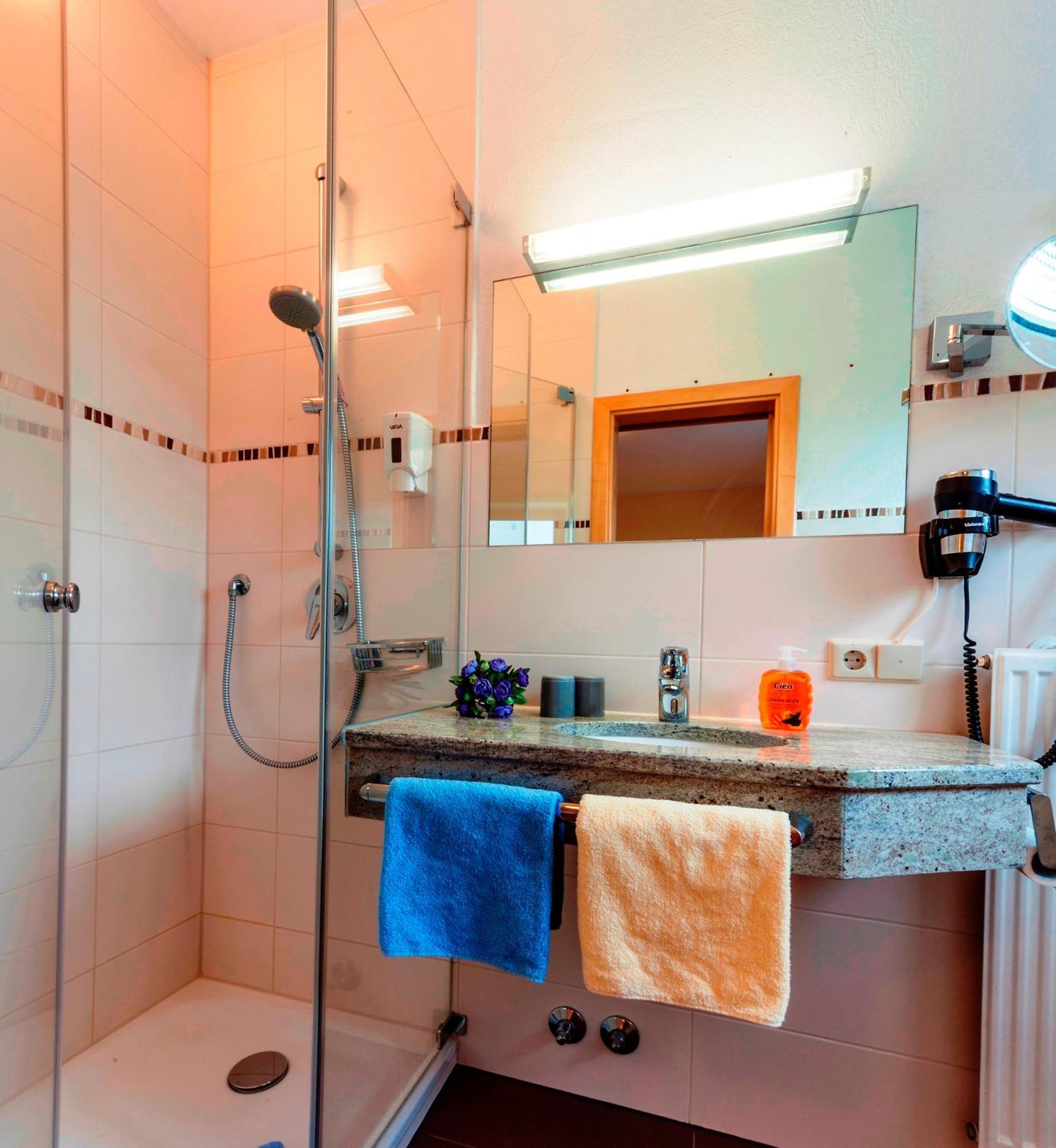 ميرسبرغ Hotel Fischerhaus Garni المظهر الخارجي الصورة