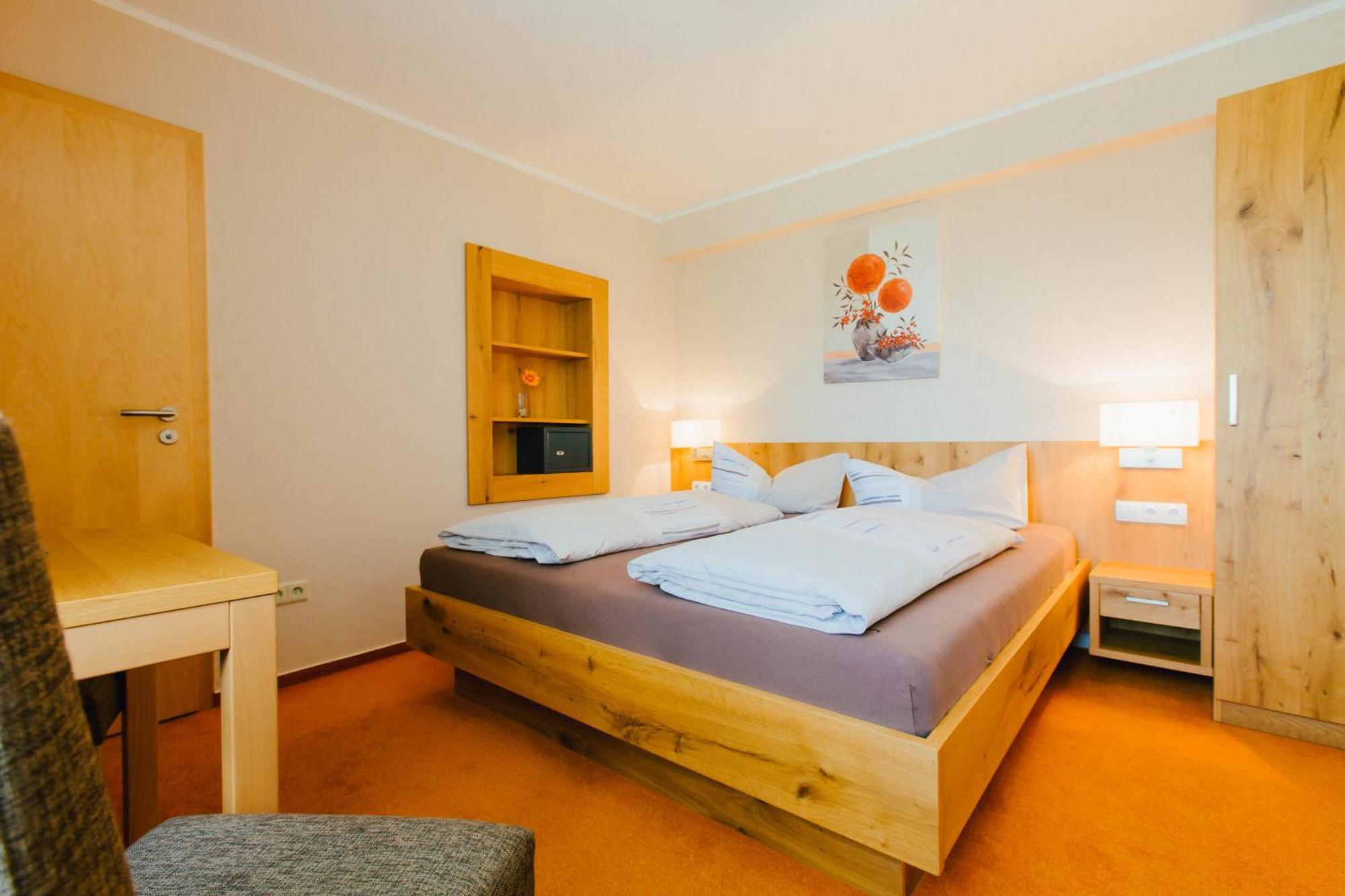 ميرسبرغ Hotel Fischerhaus Garni المظهر الخارجي الصورة