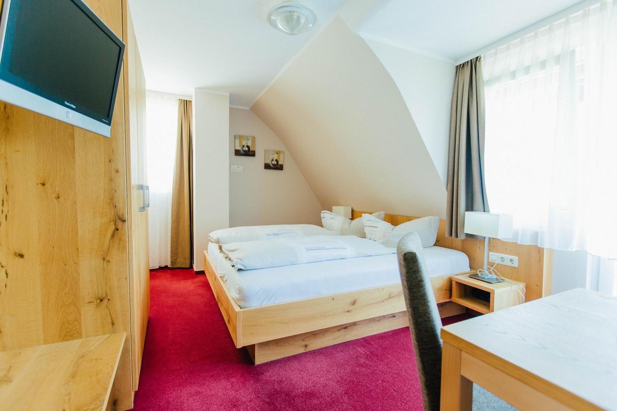ميرسبرغ Hotel Fischerhaus Garni المظهر الخارجي الصورة